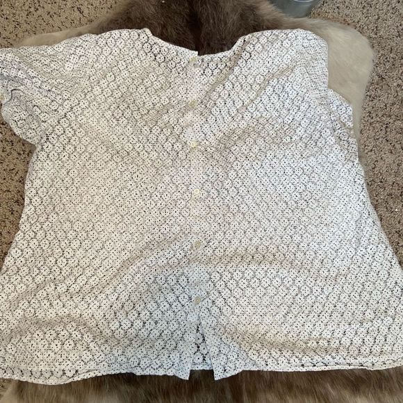 LOFT lace button back blouse size 20 - Picture 3 of 4